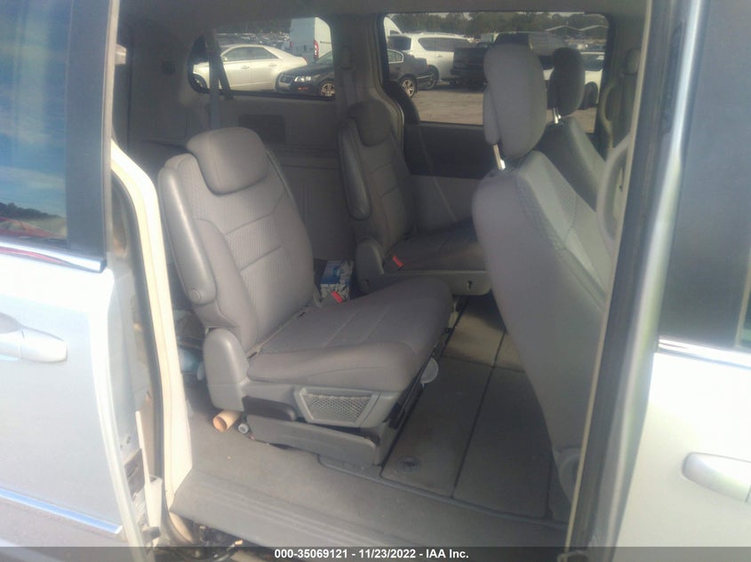 2010 Chrysler Town & Country Touring VIN: 2A4RR5D14AR413022 Lot: 35069121