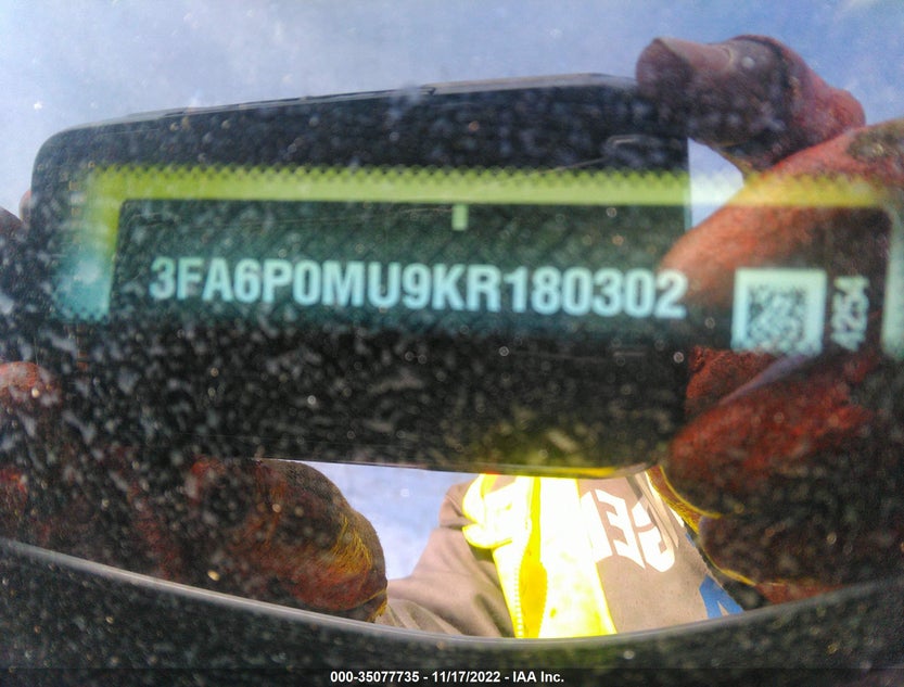 3FA6P0MU9KR180302