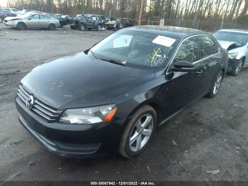 VIN 1VWAT7A31EC045948 2014 VOLKSWAGEN PASSAT no.2