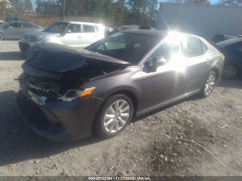 4T1B11HK6KU728138 2019 Toyota Camry Le