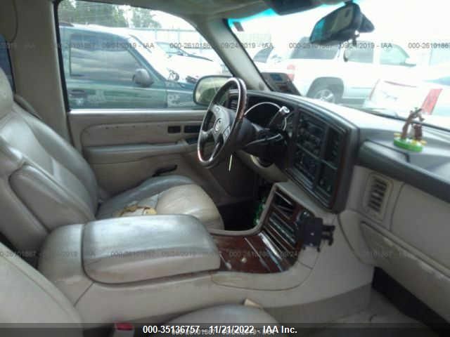 1GYEK63N15R220075 2005 Cadillac Escalade Standard