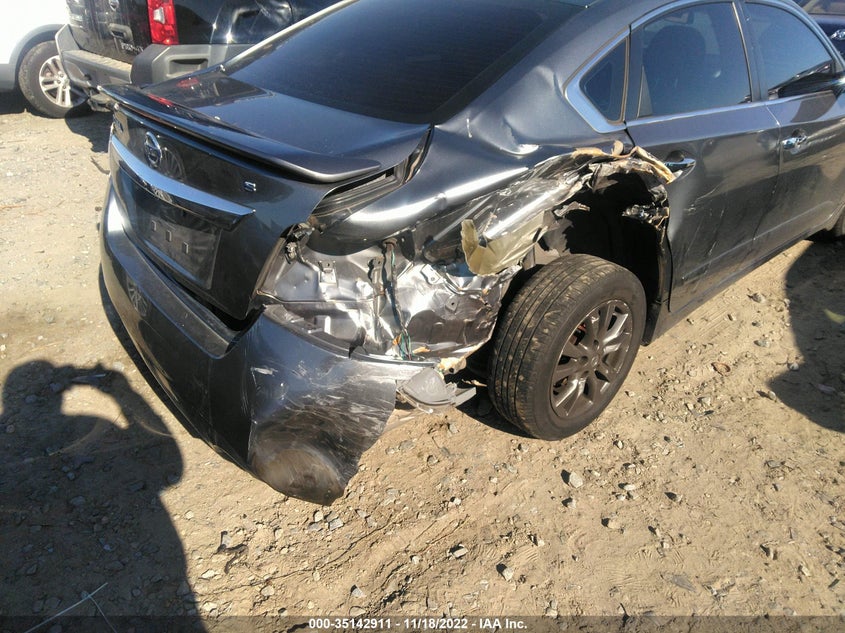 2015 Nissan Altima 2.5 S VIN: 1N4AL3AP6FC208065 Lot: 35142911