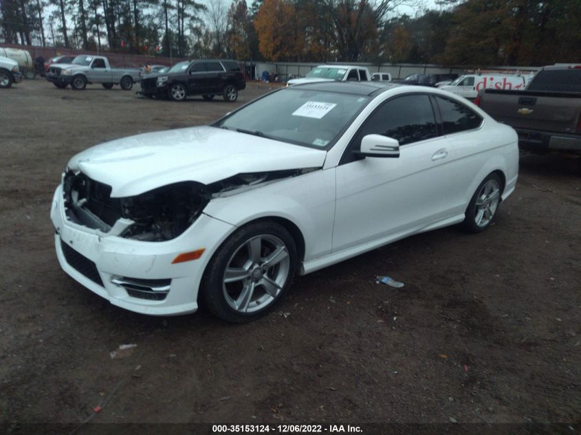 2015 Mercedes-Benz C-Class C 250 VIN: WDDGJ4HB9FG358728 Lot: 35153124