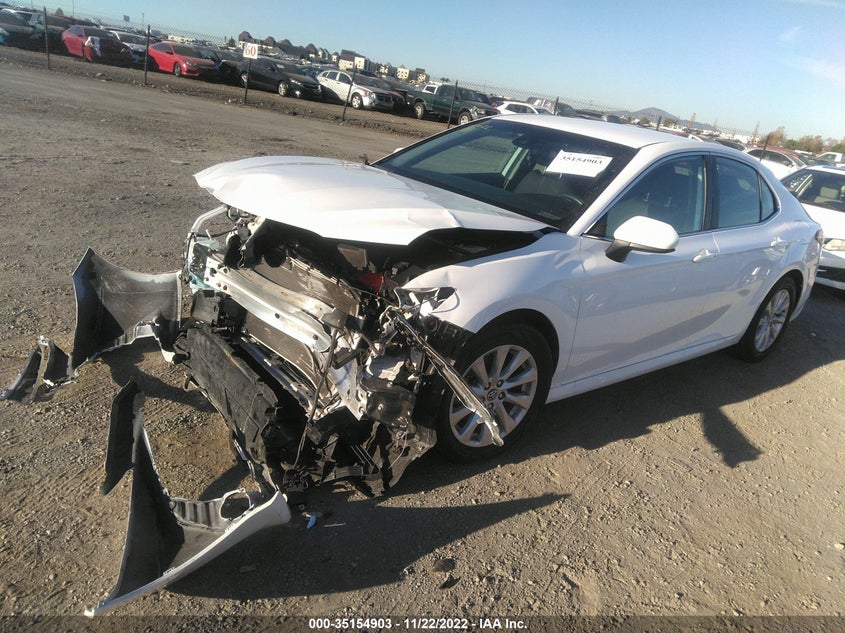 4T1B11HK8KU740596 2019 TOYOTA CAMRY photo no. 2