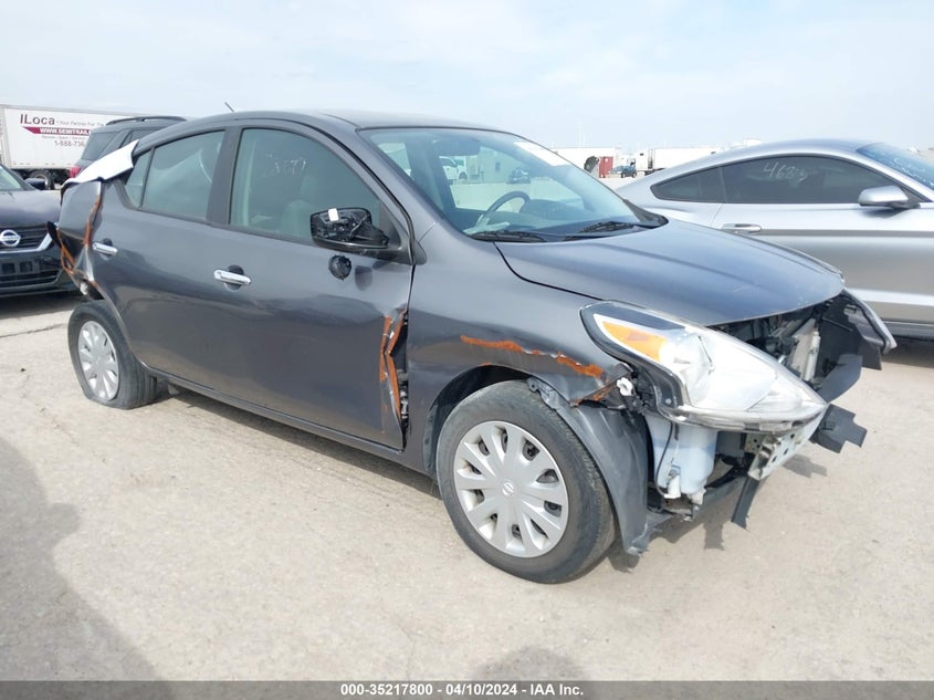 2019 Nissan Versa