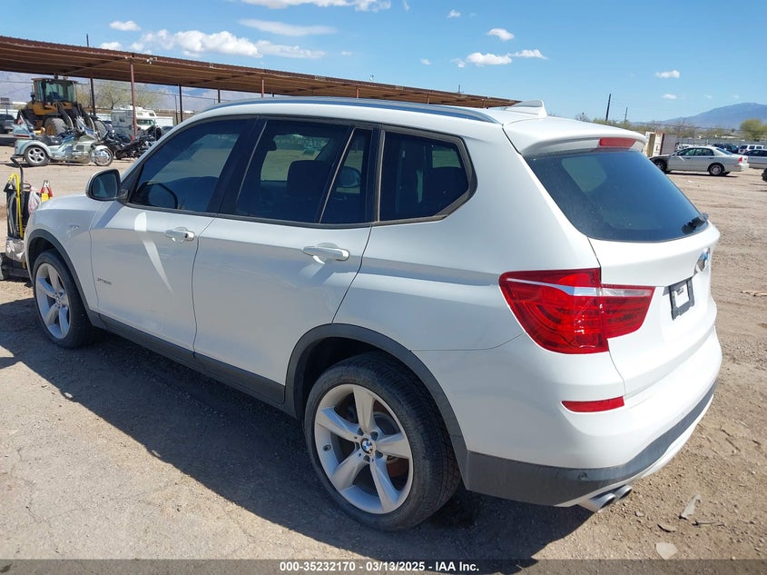2017 BMW X3 SDRIVE28I · Фото 3