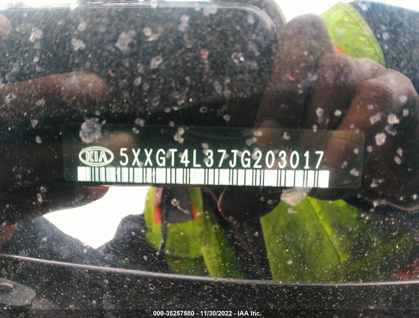 5XXGT4L37JG203017