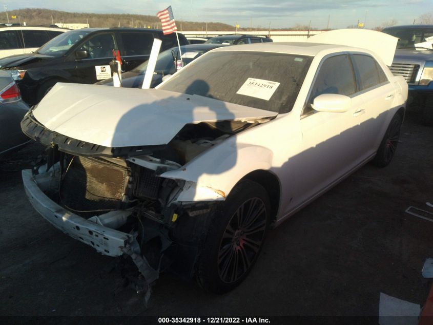 2C3CCABG4DH697103 2013 Chrysler 300 S