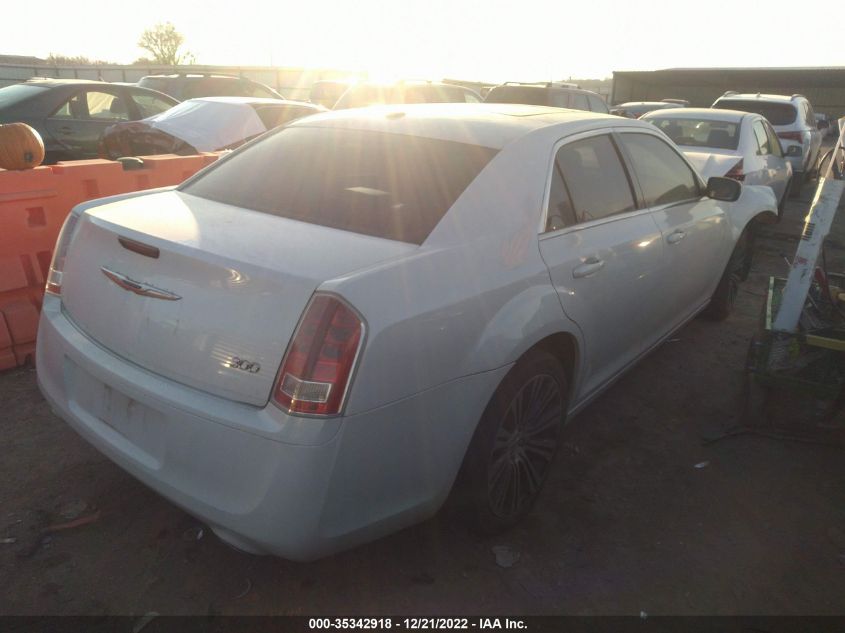 2013 Chrysler 300 S VIN: 2C3CCABG4DH697103 Lot: 35342918