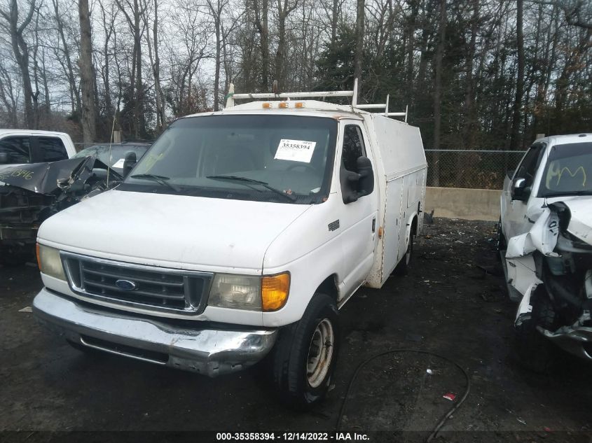 2003 Ford Cutaway Van VIN: 1FDSE35L93HB18449 Lot: 35358394