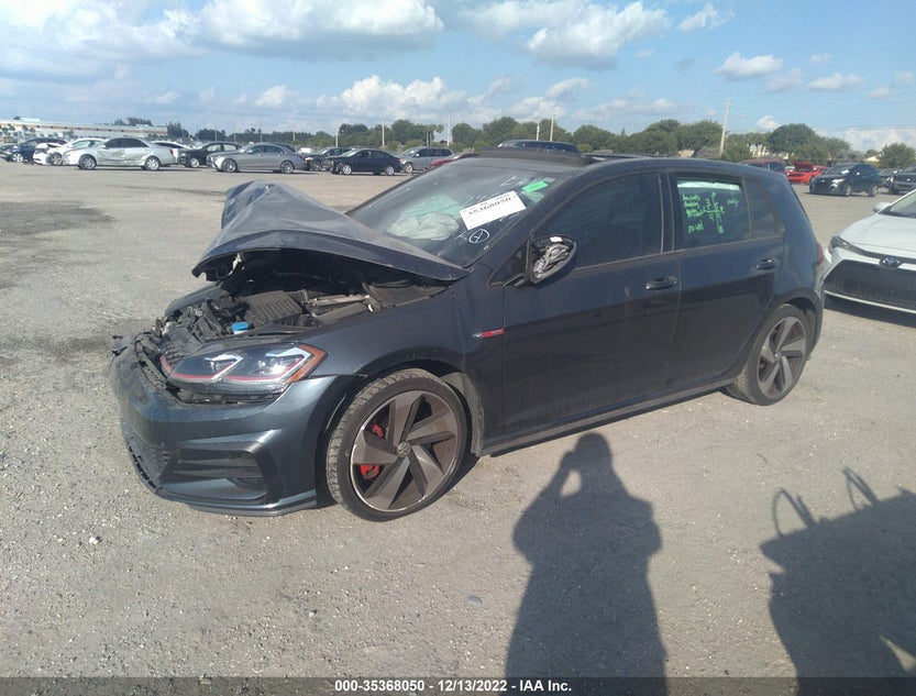 3VW547AU9JM295311