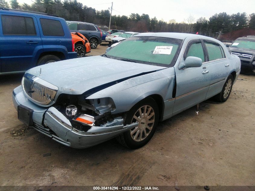 2007 Lincoln Town Car Signature VIN: 1LNHM81W17Y620095 Lot: 35416296