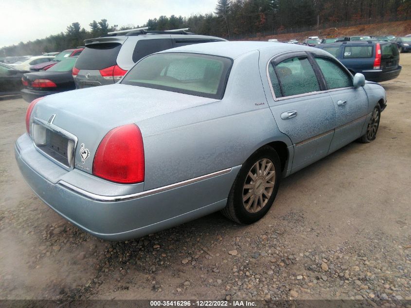 1LNHM81W17Y620095 2007 Lincoln Town Car Signature