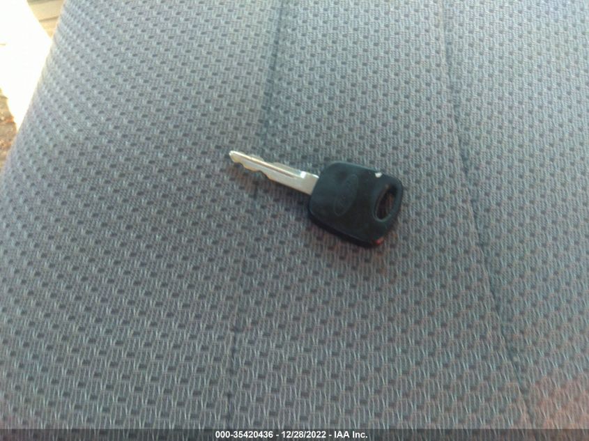 2000 Ford F-150 Work Series/Xlt/Xl VIN: 1FTZF1721YNB38566 Lot: 35420436