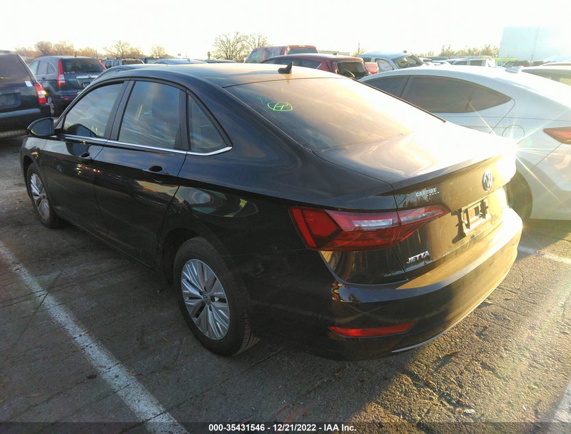 3VWCB7BU6LM043241