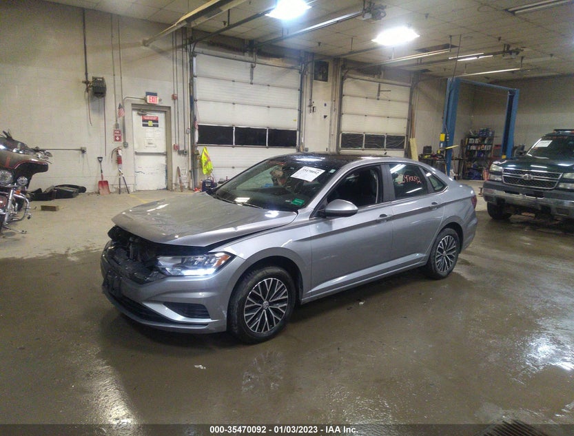 3VWCB7BUXLM035028