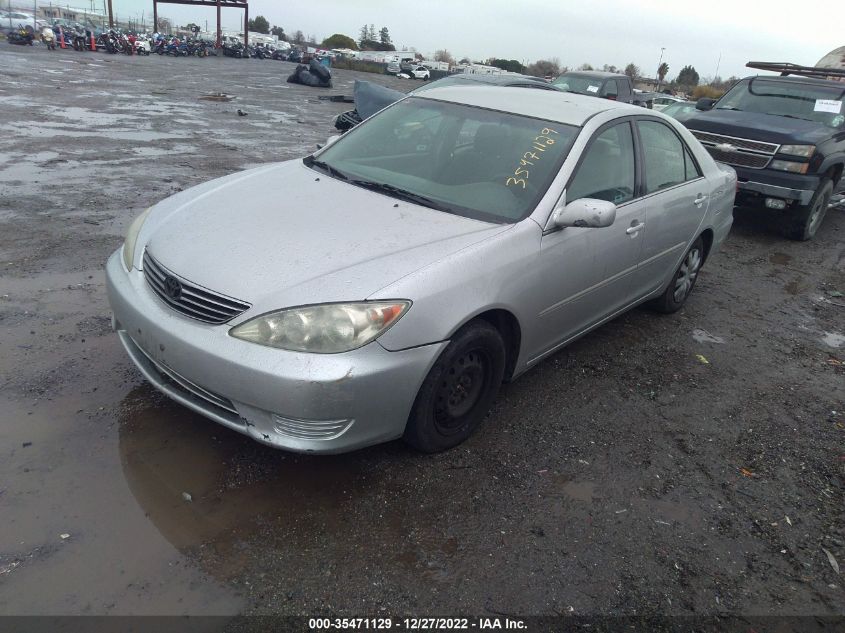 2005 Toyota Camry Le VIN: 4T1BE32K55U082264 Lot: 35471129