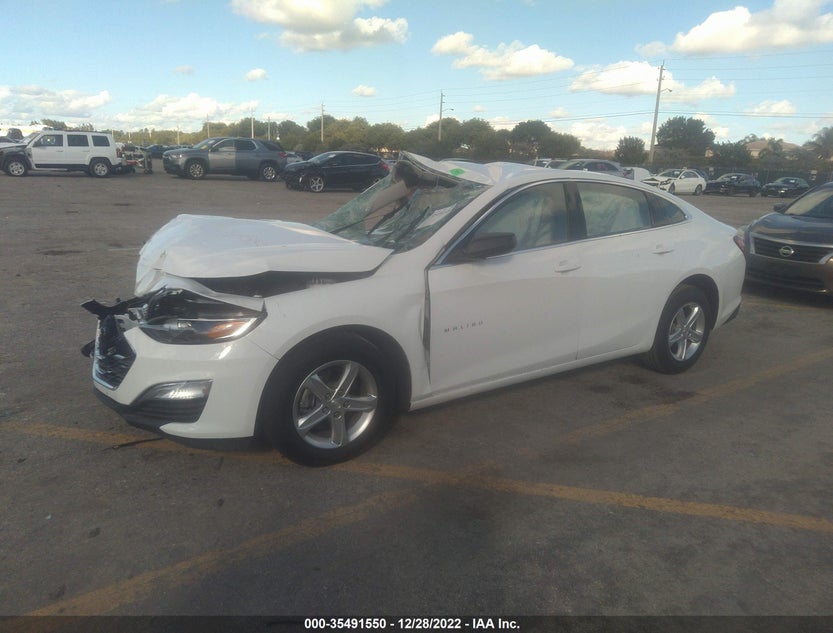 1G1ZB5ST6NF209097