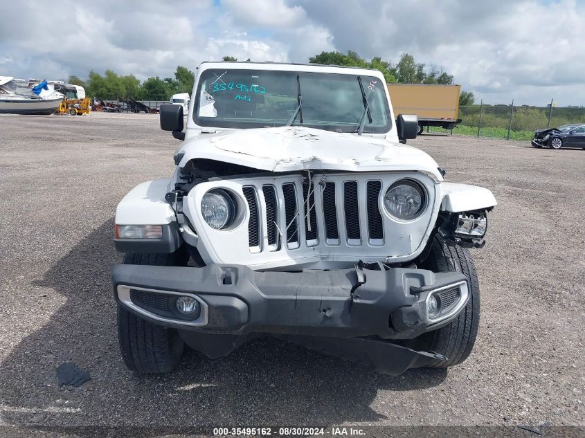 1C4HJXEN2JW295808 2018 Jeep Wrangler Unlimited Sahara 4X4