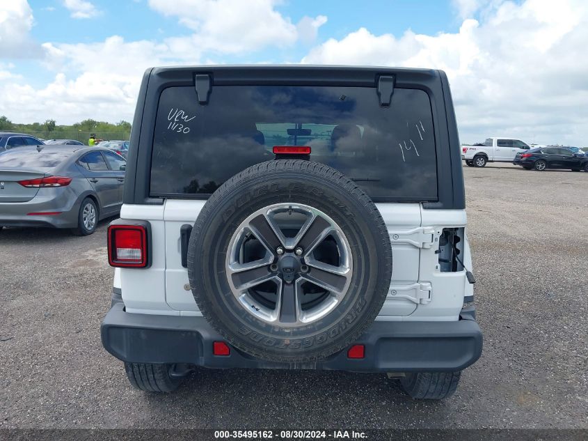 1C4HJXEN2JW295808 2018 Jeep Wrangler Unlimited Sahara 4X4