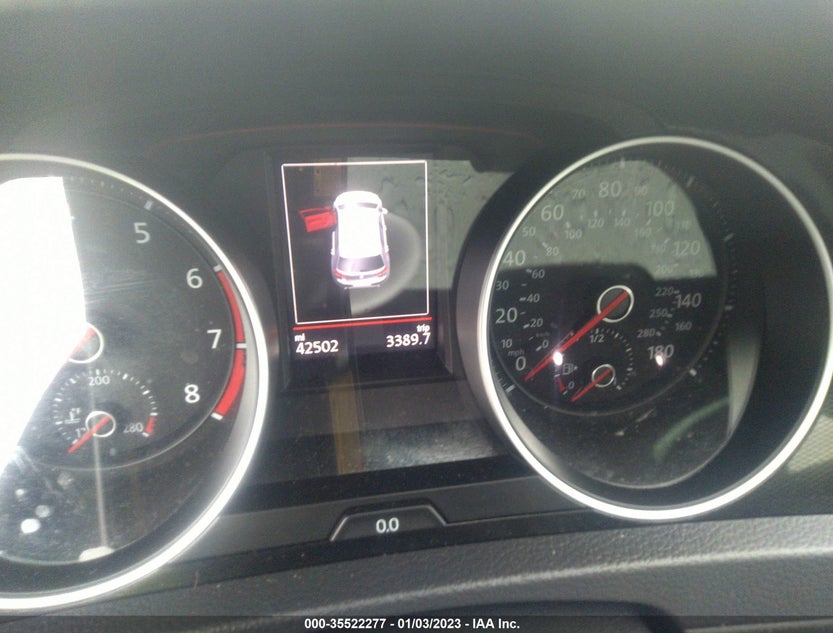 3VW547AU3HM063264