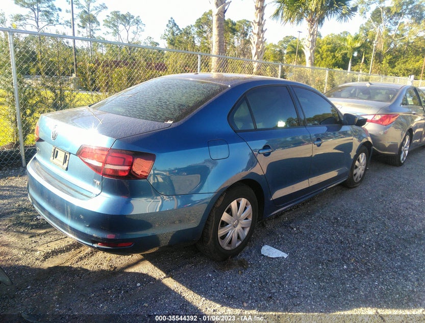 3VW267AJ9GM385117