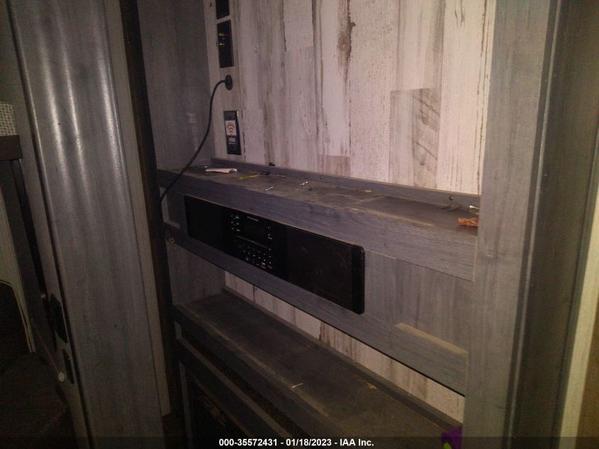 2020 Puma 31Dbts VIN: 4X4TPUG24MP085410 Lot: 35572431