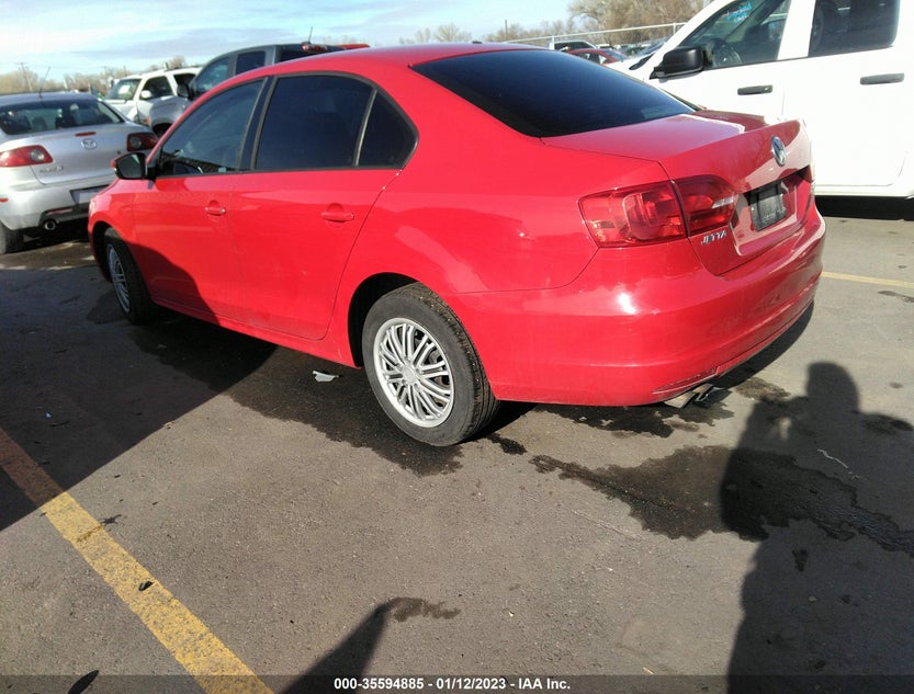 3VWDP7AJ3CM030637