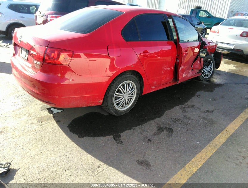 3VWDP7AJ3CM030637