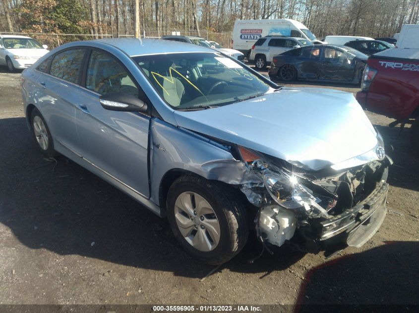 2013 Hyundai Sonata Hybrid VIN: KMHEC4A4XDA065200 Lot: 35596905