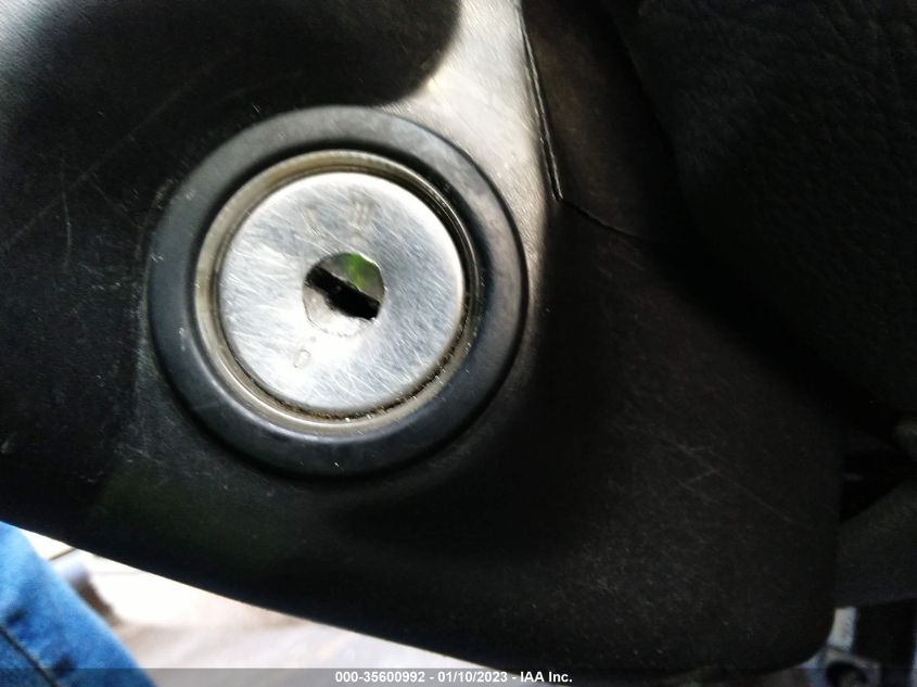 1992 Honda Accord Lx VIN: 1HGCB9852NA004050 Lot: 35600992