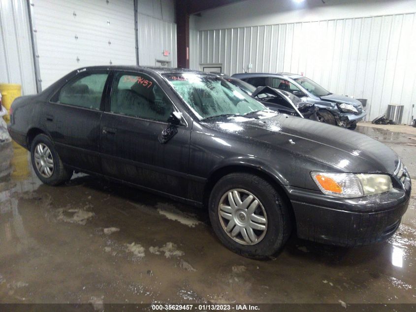 2001 Toyota Camry Le VIN: 4T1BG22K21U781964 Lot: 35629457
