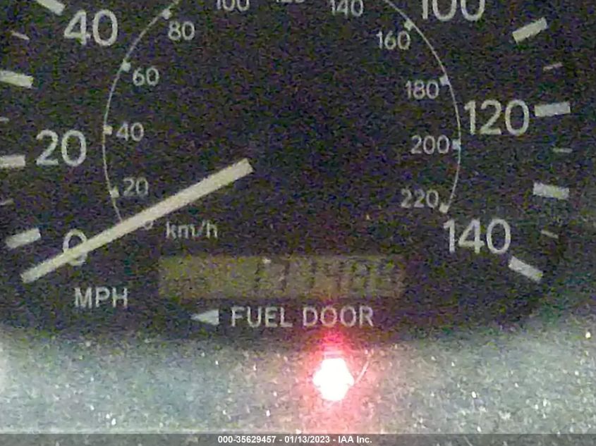 2001 Toyota Camry Le VIN: 4T1BG22K21U781964 Lot: 35629457