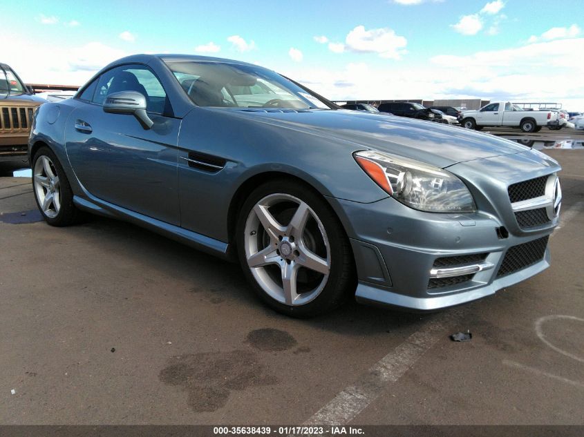 VIN WDDPK4HA5DF055470 2013 Mercedes-Benz SLK-Class,... no.1