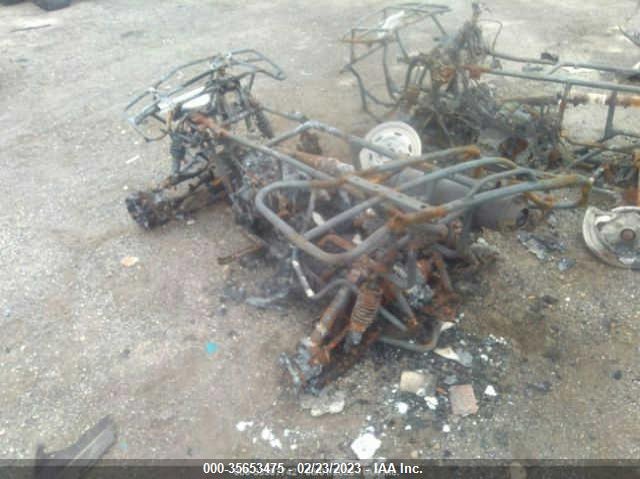 2013 Suzuki Lt-A500 Xp black null null 5SAAM45P2D7100980 photo #4