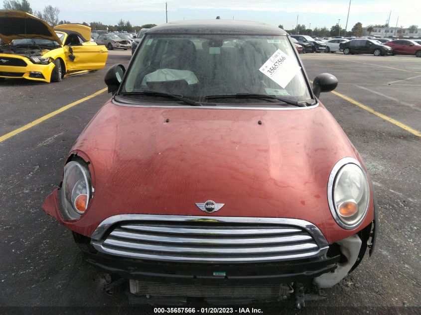 2013 Mini Hardtop Cooper VIN: WMWSU3C54DT548140 Lot: 35657566