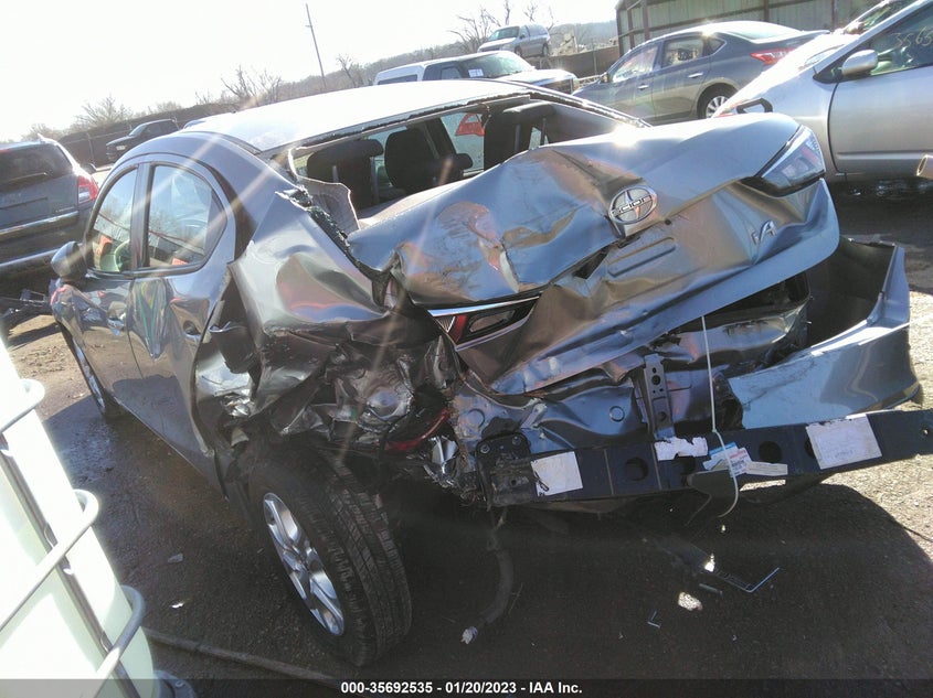 2016 Scion Ia VIN: 3MYDLBZV3GY142637 Lot: 35692535