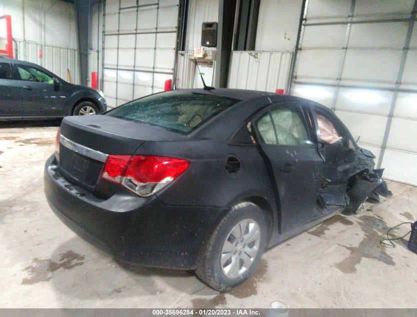1G1PB5SH6E7195795
