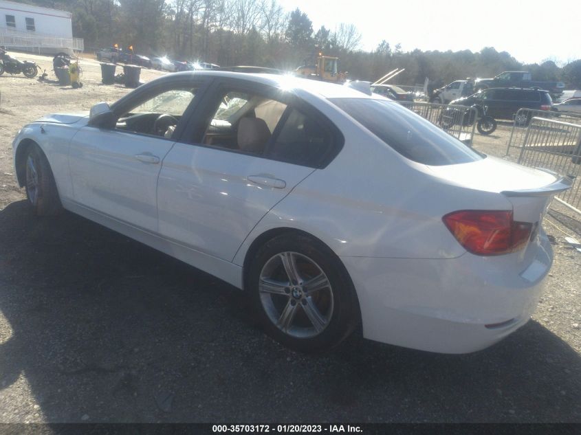 2013 BMW 3 Series 328I xDrive VIN: WBA3B5G55DNS01629 Lot: 35703172