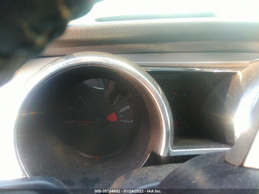 2009 Ford Mustang V6/V6 Premium VIN: 1ZVHT84N395102601 Lot: 35704692