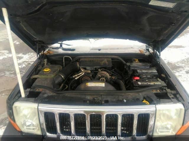 1J8HG48K88C111765 2008 Jeep Commander Sport