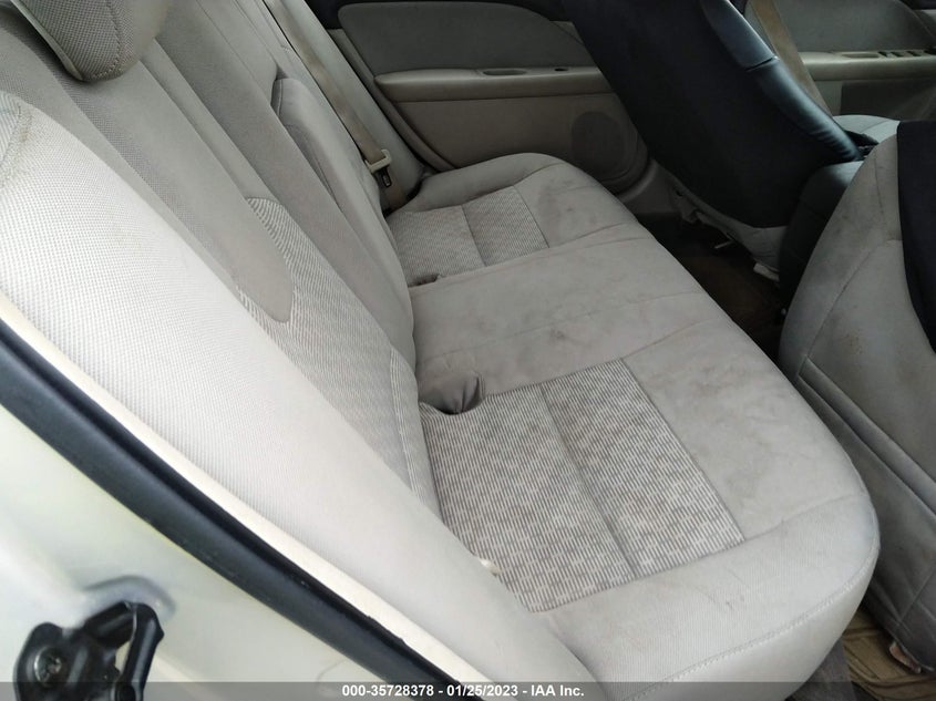 2010 FORD FUSION VIN: 3FAHP0HA4AR404986