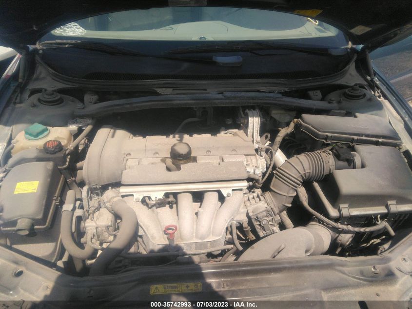 YV1RS61R012052617 2001 Volvo S60 2.4 A/2.4 A Sr/2.4 M