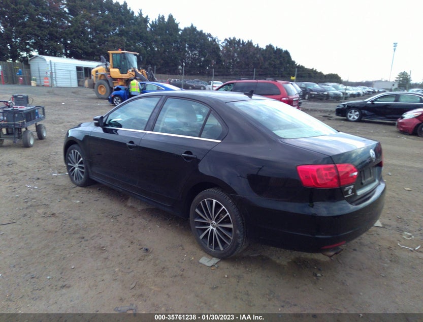 3VWLP7AJ7CM470145