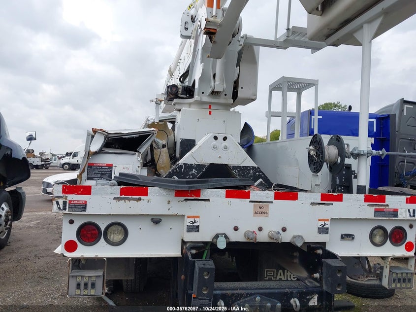 2019 International Hv VIN: 3HAEEMMN3KL367674 Lot: 35762057