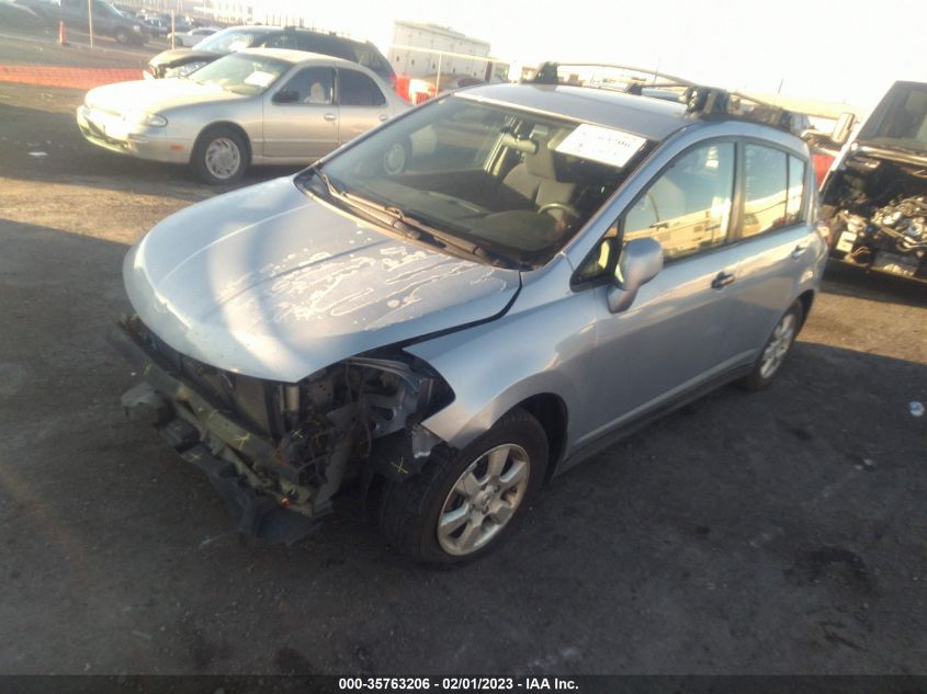 2009 Nissan Versa 1.8S VIN: 3N1BC13EX9L490561 Lot: 35763206