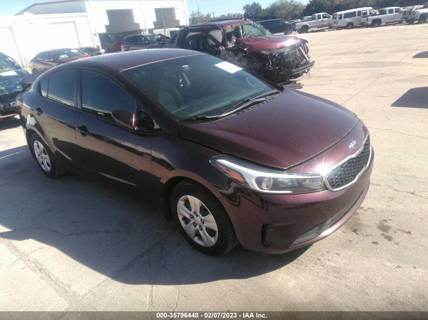 VIN 3KPFK4A70JE213143 2018 KIA Forte, LX no.1