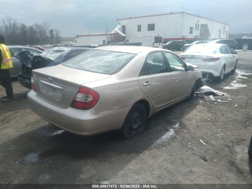 2003 Toyota Camry Le VIN: 4T1BE32K23U214281 Lot: 35817472