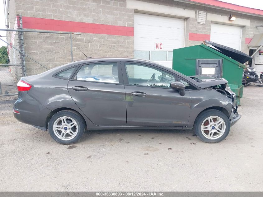 3FADP4BJ0HM156564 2017 Ford Fiesta Se