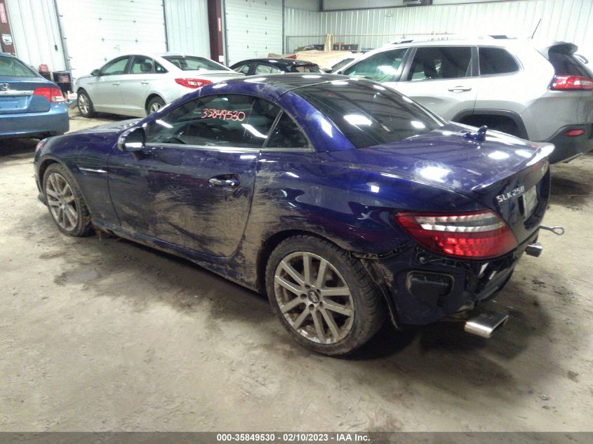 VIN WDDPK4HA1DF055417 2013 Mercedes-Benz SLK-Class,... no.3